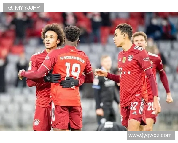 多特蒙德冲击金球奖可能性评估：球员数据与对手全面对比解析趋势